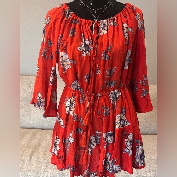 VICI Romper Dark Orange/Red Floral with drawstring waist! Size S EUC ❤️ - Picture 7 of 7